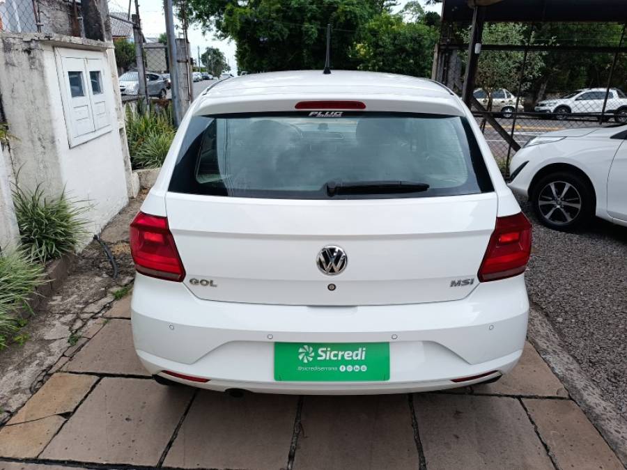VOLKSWAGEN - GOL - 2017/2018 - Branca - R$ 49.900,00