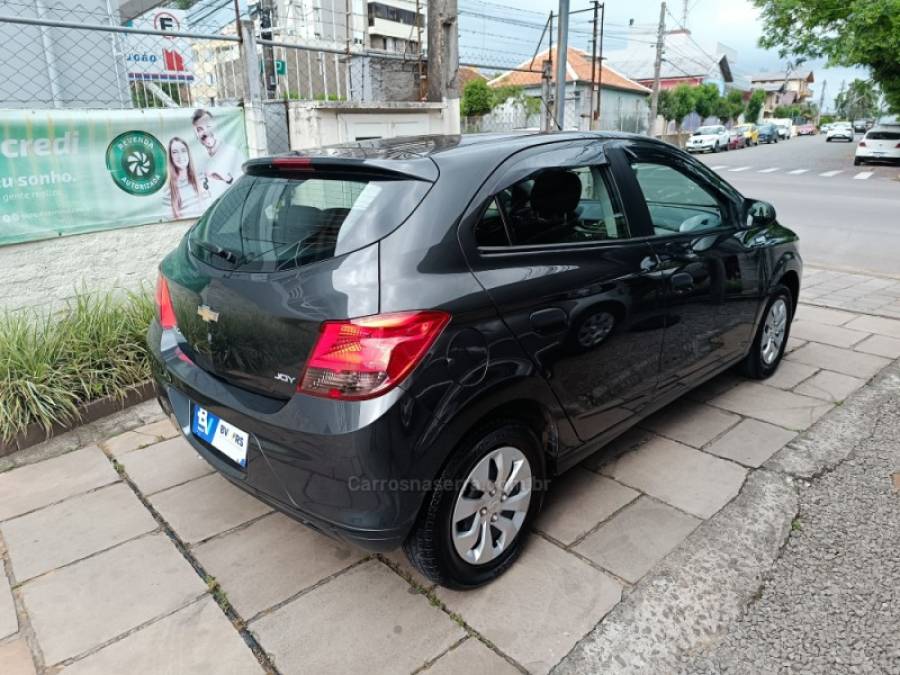 CHEVROLET - ONIX - 2018/2019 - Cinza - R$ 52.900,00